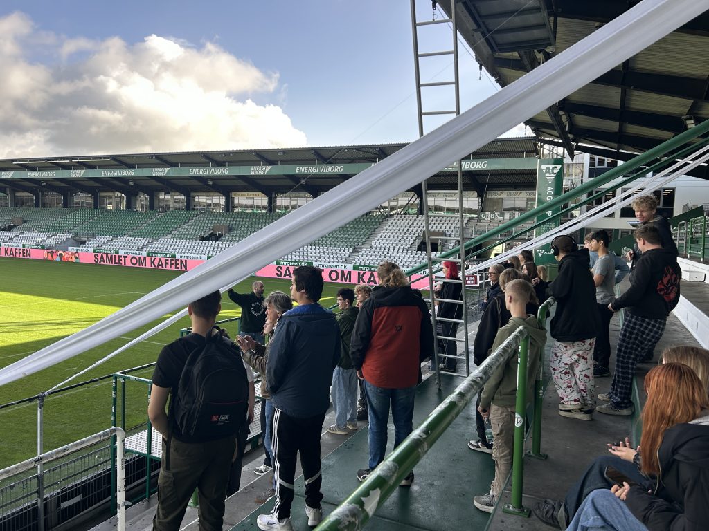 Kløverfonden. Klasseværelset. Viborg FF.